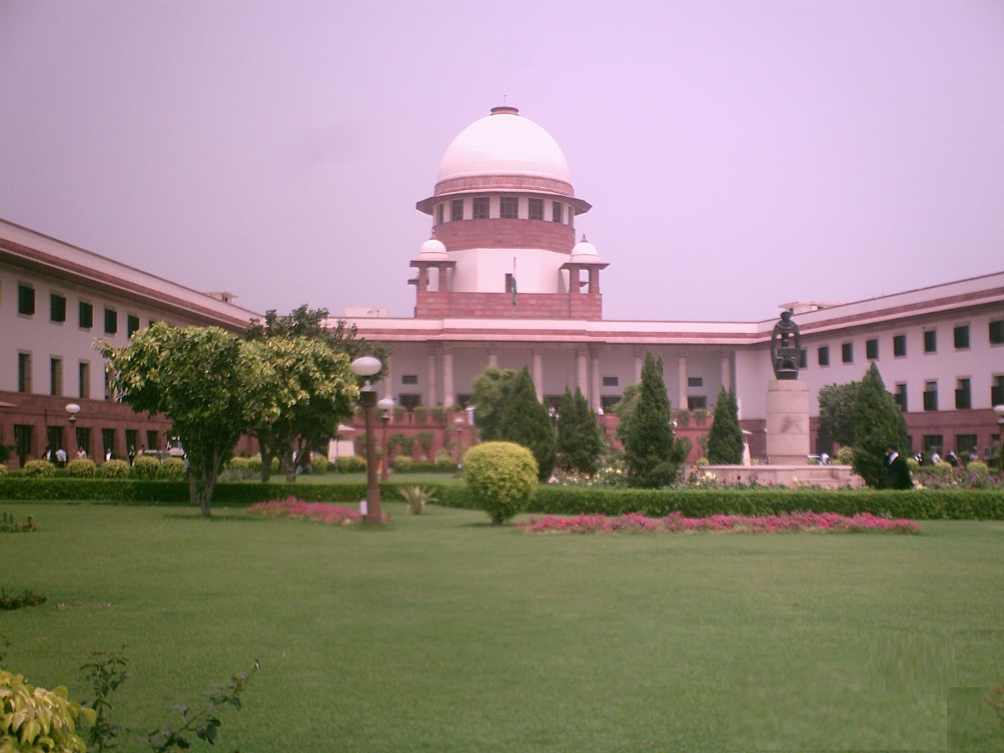 Supreme Court India building — Indian legal context